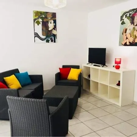 Appartement Dans Maison De Village Cotier Typique * Vendres